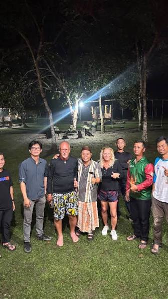 Bermalam di Homestay Warga